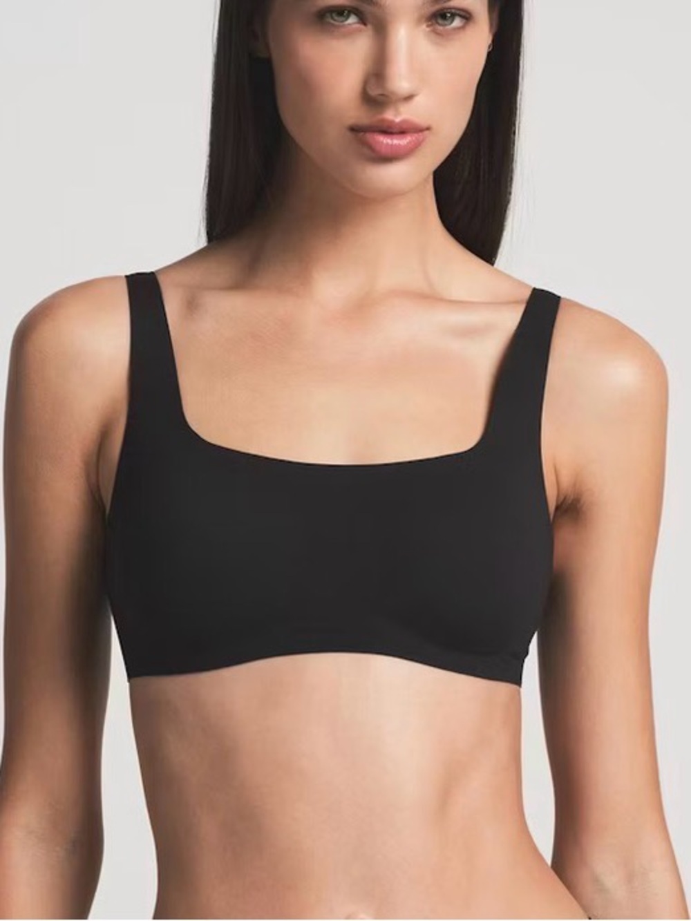 NWT SKIMS Naked Scoop Bra L